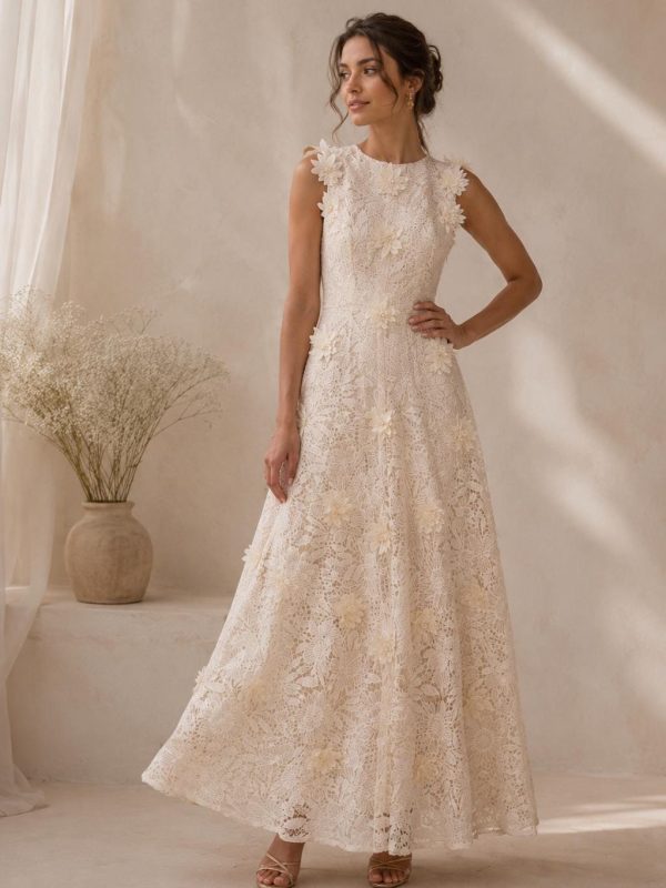 Women’s Ivory Floral Lace Maxi Dress